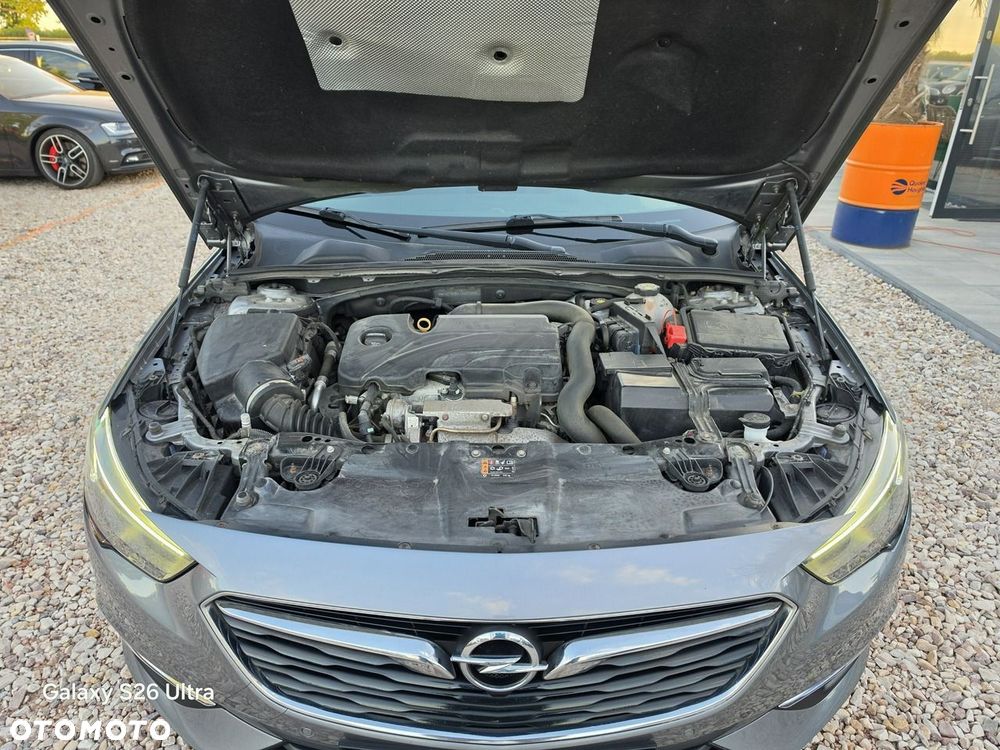 Opel Insignia - 40