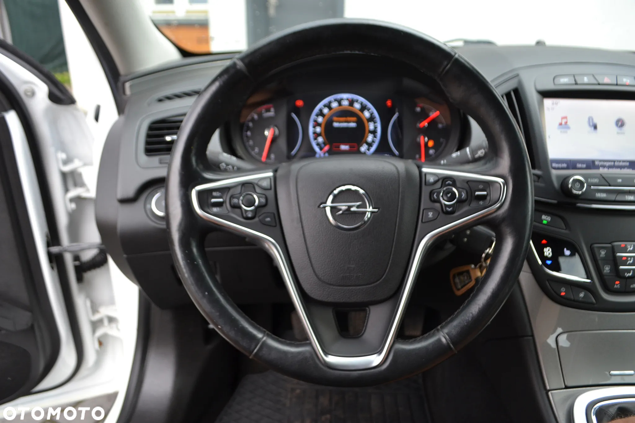 Opel Insignia - 21