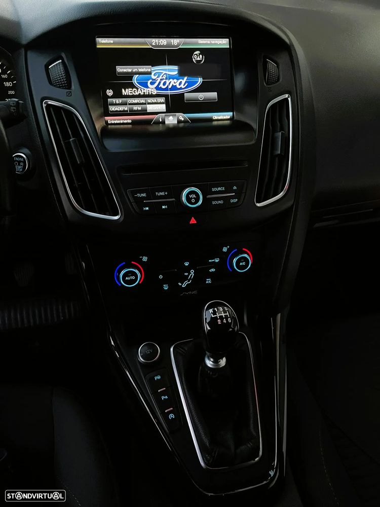 Ford Focus 1.0 SCTi Titanium - 3
