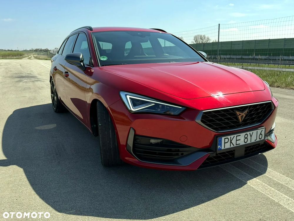 Cupra Leon Sportstourer 2.0 TSI 4Drive VZ DSG - 4