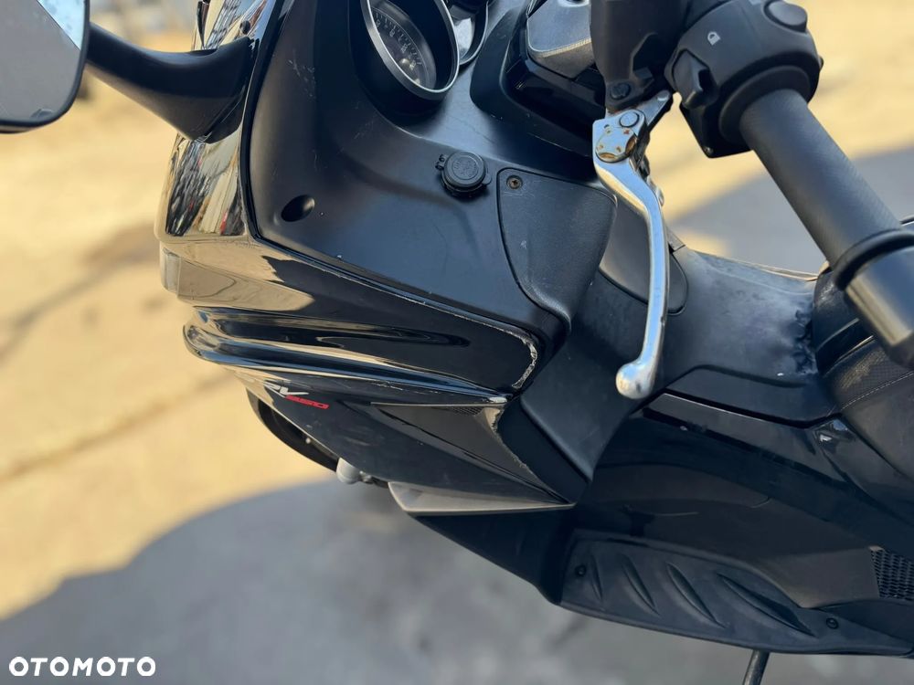 Aprilia SRV 850 - 10