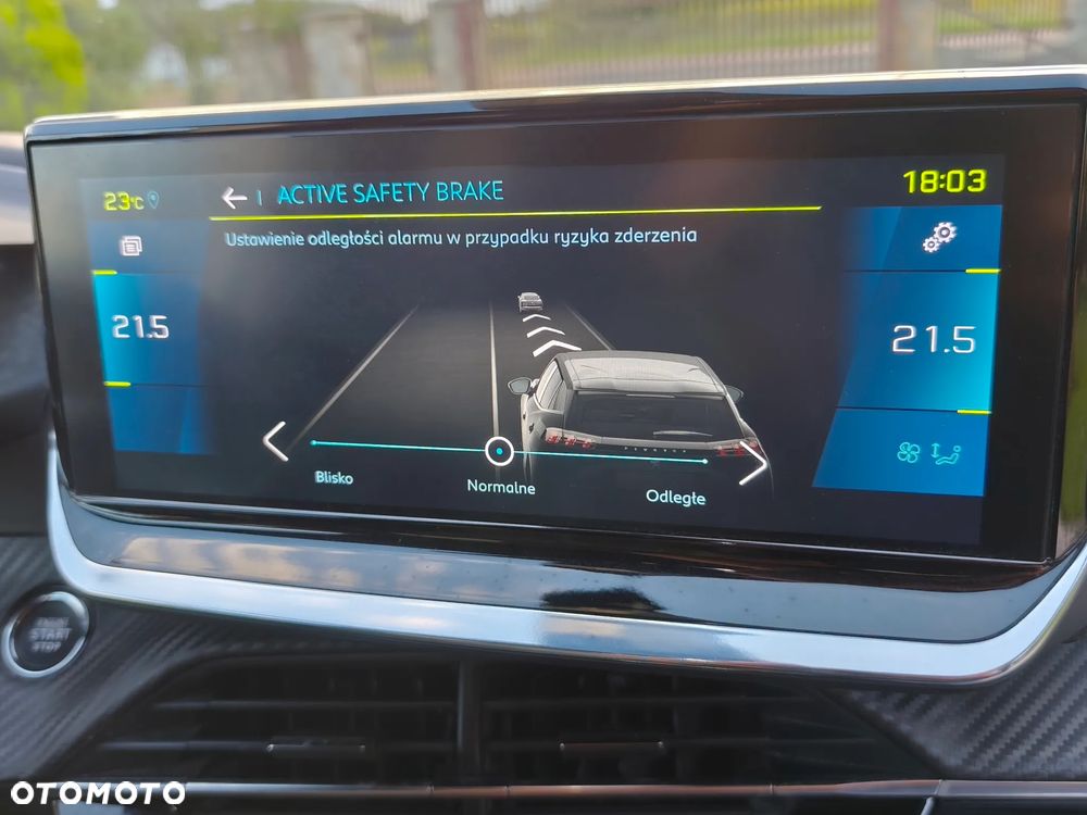 Peugeot 2008 136 GT - 33