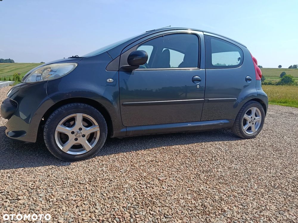 Peugeot 107 1.0 Trendy - 3