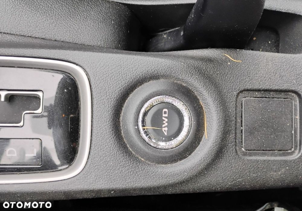 Mitsubishi Outlander - 17