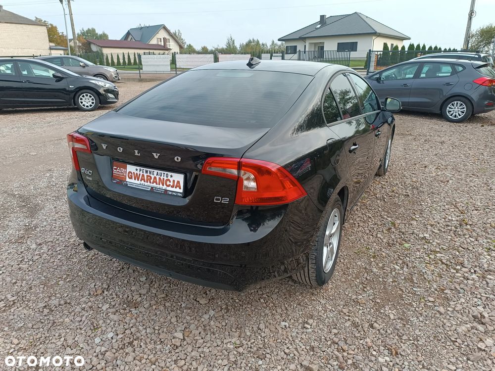 Volvo S60 D2 Summum - 11