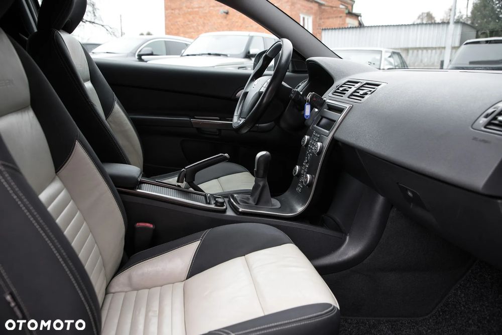 Volvo C30 2.0D R-Design - 16