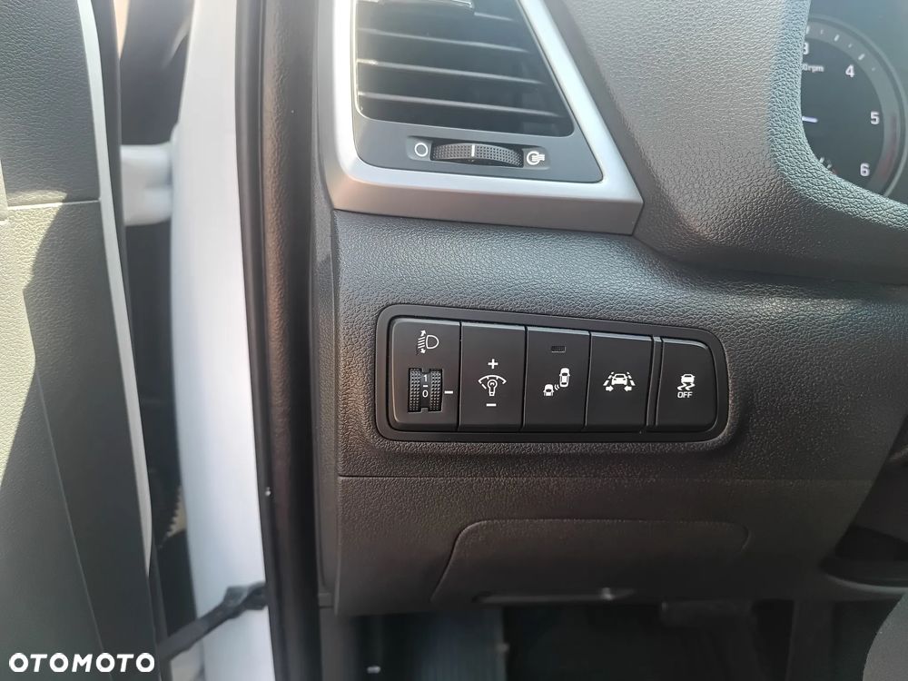 Hyundai Tucson blue 1.7 CRDi 2WD DCT Trend - 14