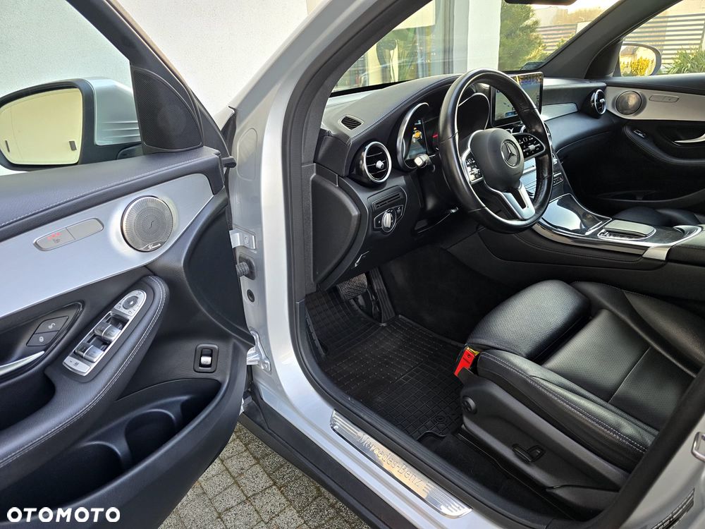 Mercedes-Benz GLC - 6