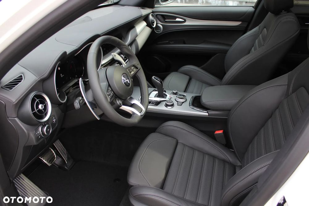 Alfa Romeo Stelvio 2.0 Turbo Veloce Q4 - 7
