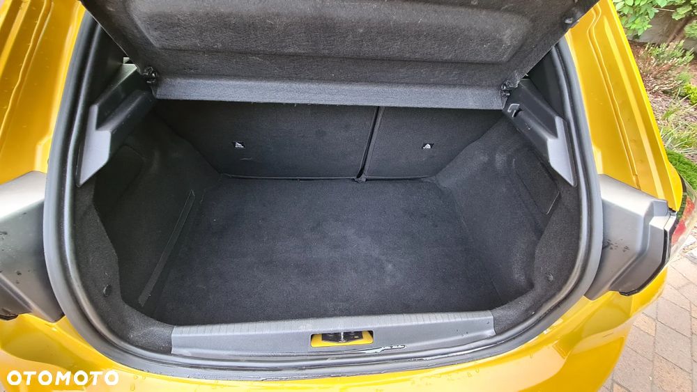 Peugeot 208 1.2 PureTech Active Pack S&S - 14
