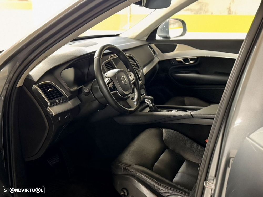 Volvo XC 90 2.0 D4 Momentum - 27