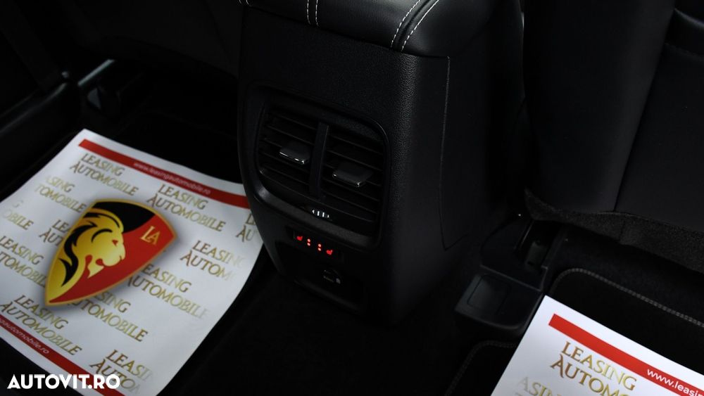 Ford Kuga 2.5 Duratec FHEV AWD Vignale - 22