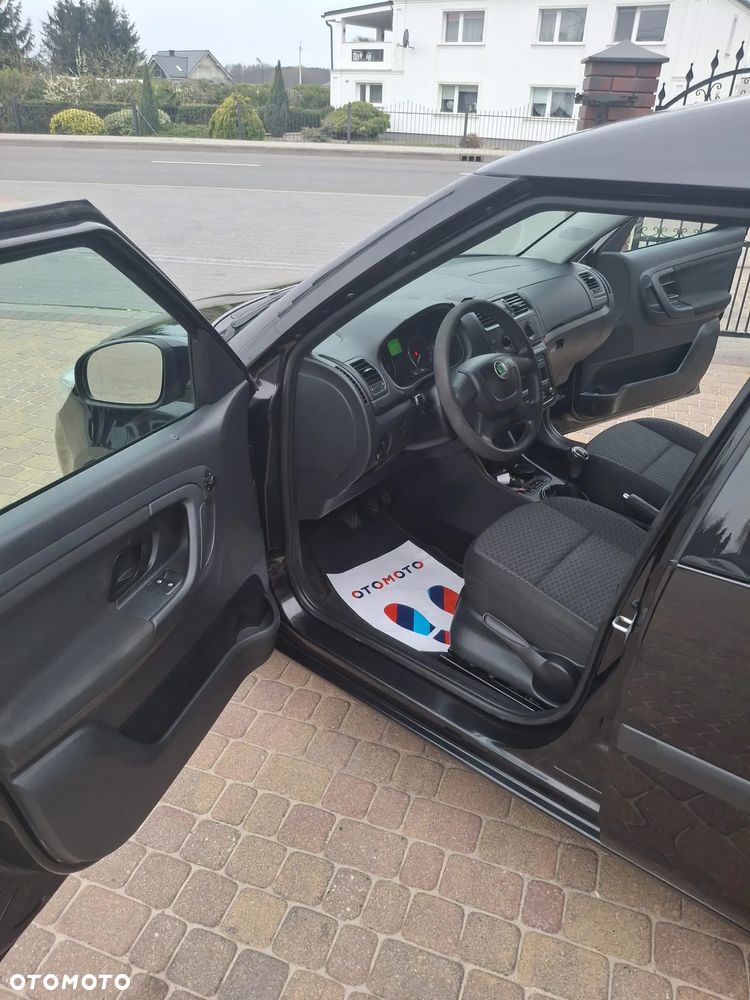 Skoda Roomster - 12