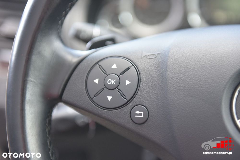 Mercedes-Benz Klasa E - 36