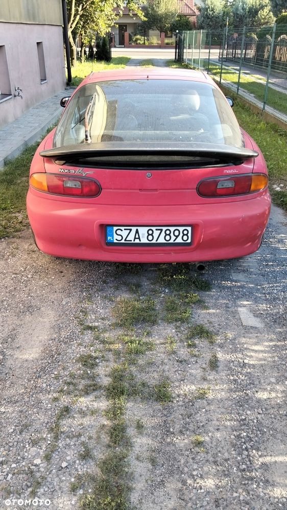 Mazda MX-3 - 1