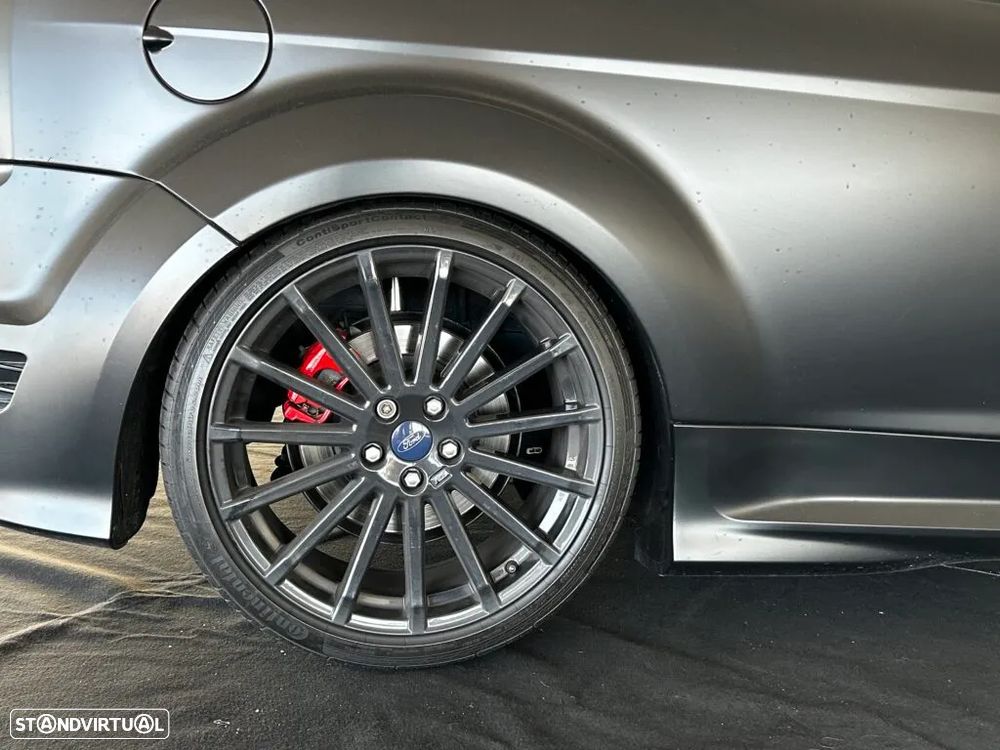 Ford Focus - 4