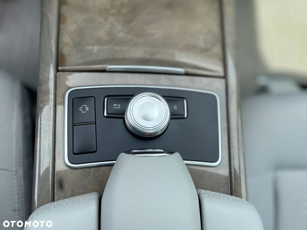 Mercedes-Benz Klasa E - 14