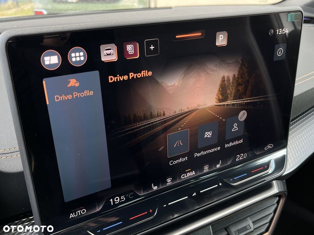 Cupra Leon 1.5 eTSI DSG - 33