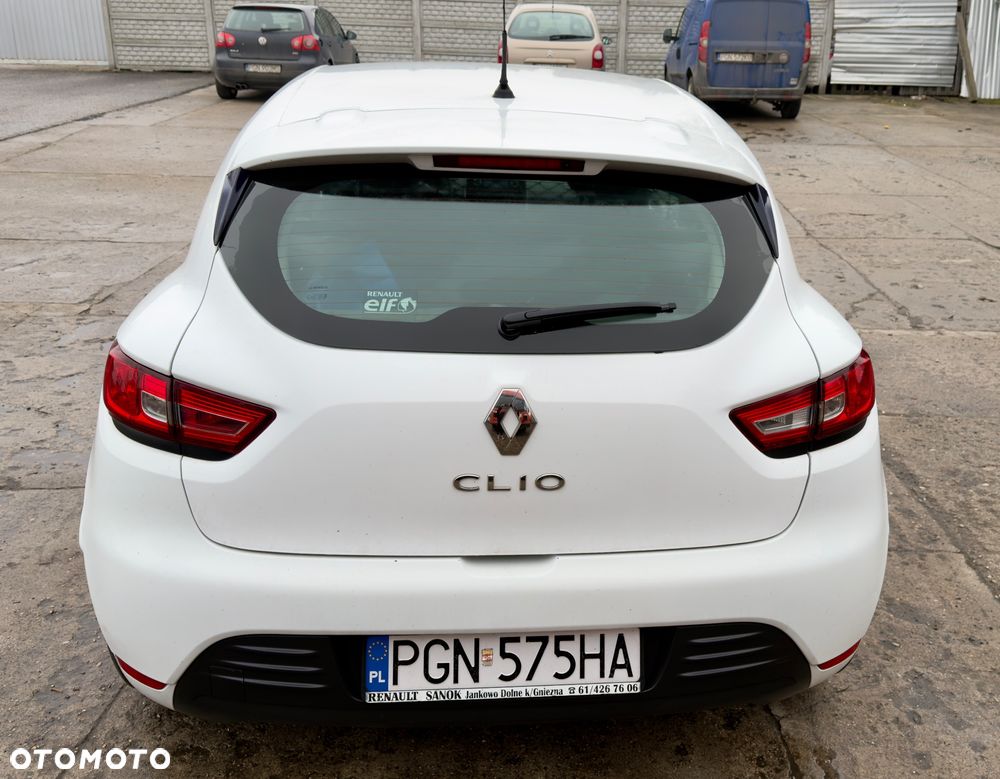 Renault Clio 1.2 16V Life - 5