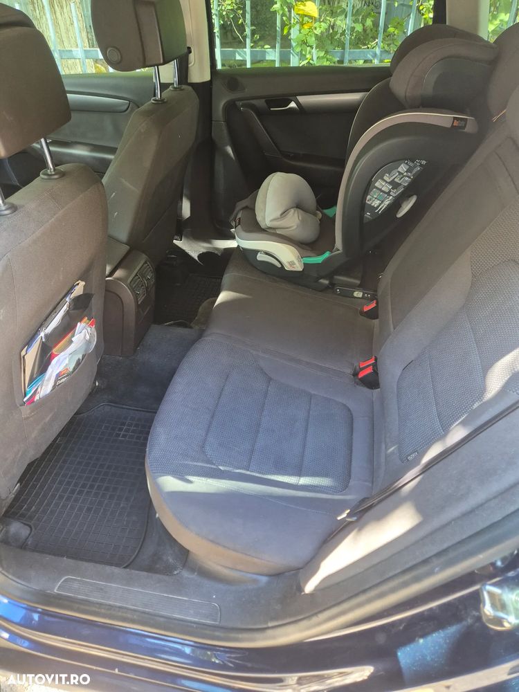 Volkswagen Passat 2.0 TDI BlueMotion Technology DSG Comfortline - 5