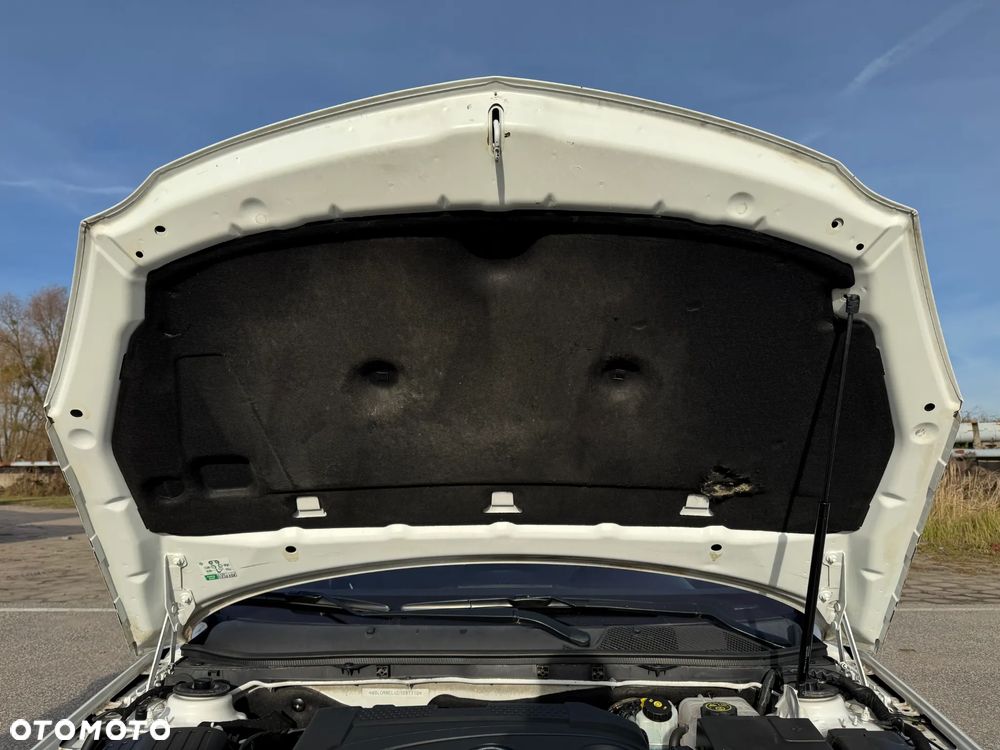 Opel Insignia 2.0 CDTI Design Edition - 27