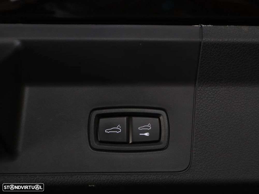 Porsche Panamera 4S E-Hybrid - 13