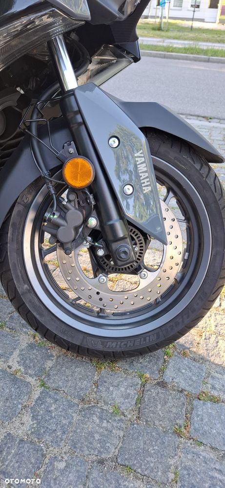 Yamaha X-max - 5