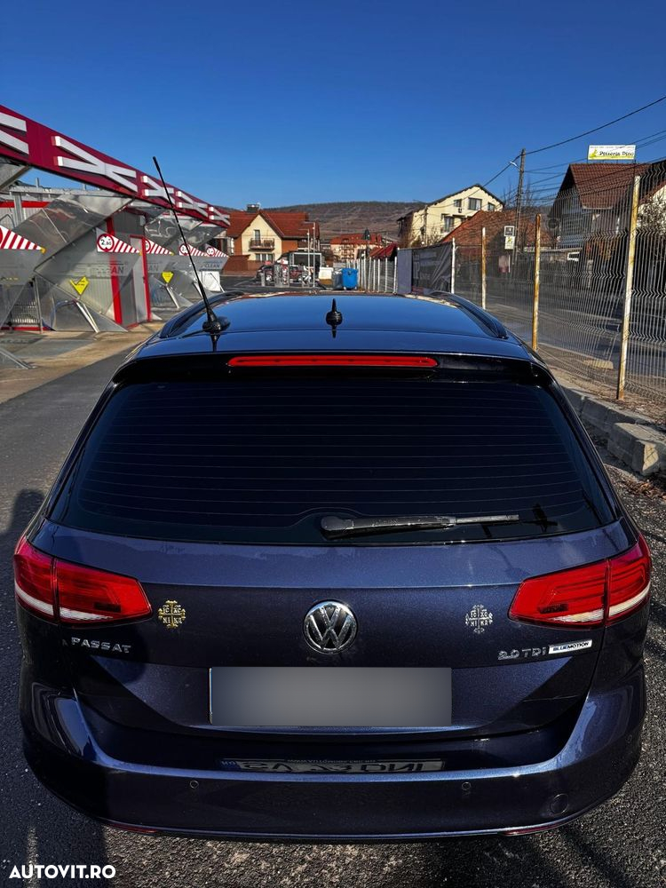 Volkswagen Passat Variant 2.0 TDI (BlueMotion Technology) Trendline - 8