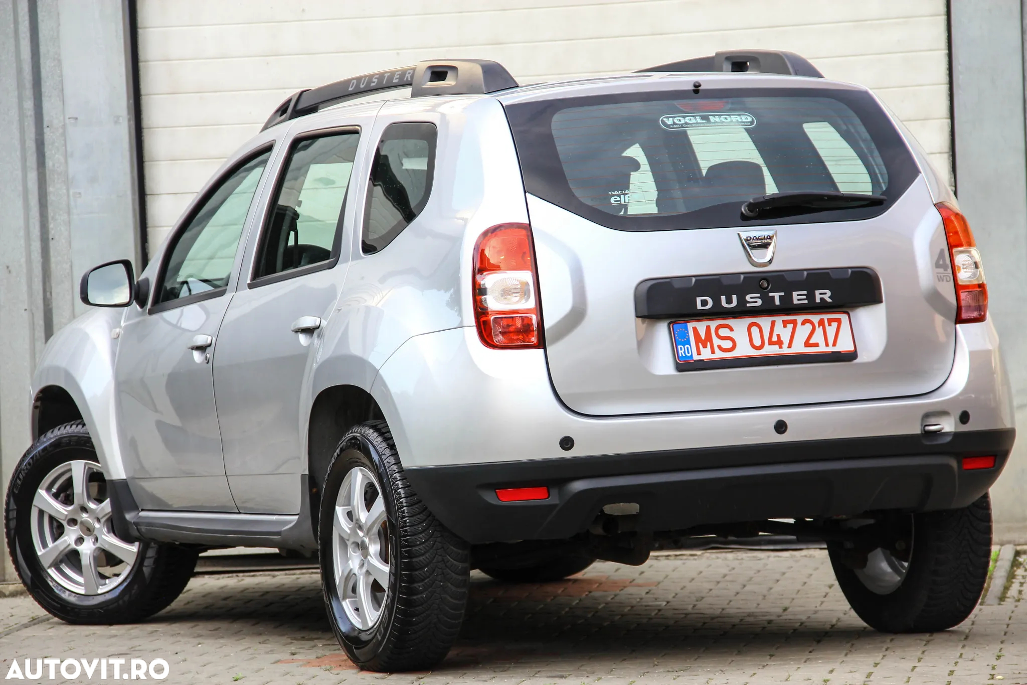 Dacia Duster 1.5 dCi 4x4 Laureate - 4