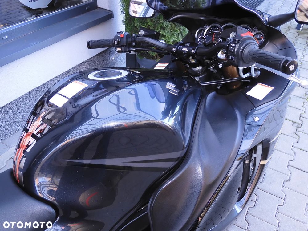 Suzuki Hayabusa - 8