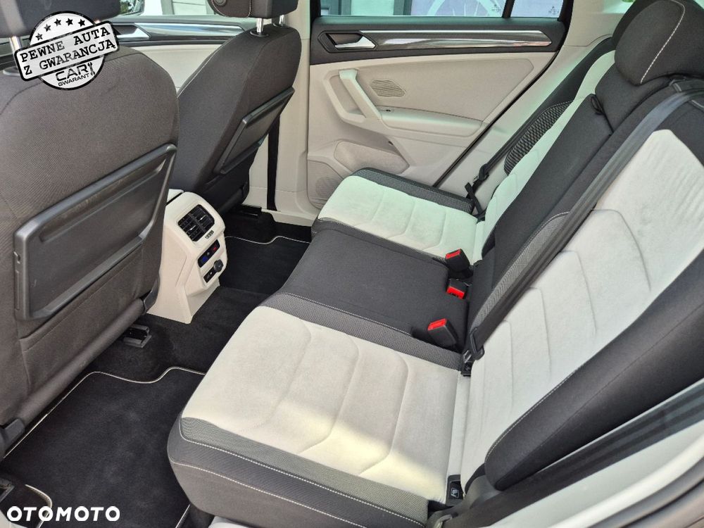 Volkswagen Tiguan - 28