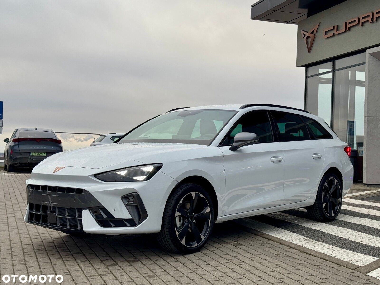 Cupra Leon Sportstourer - 3