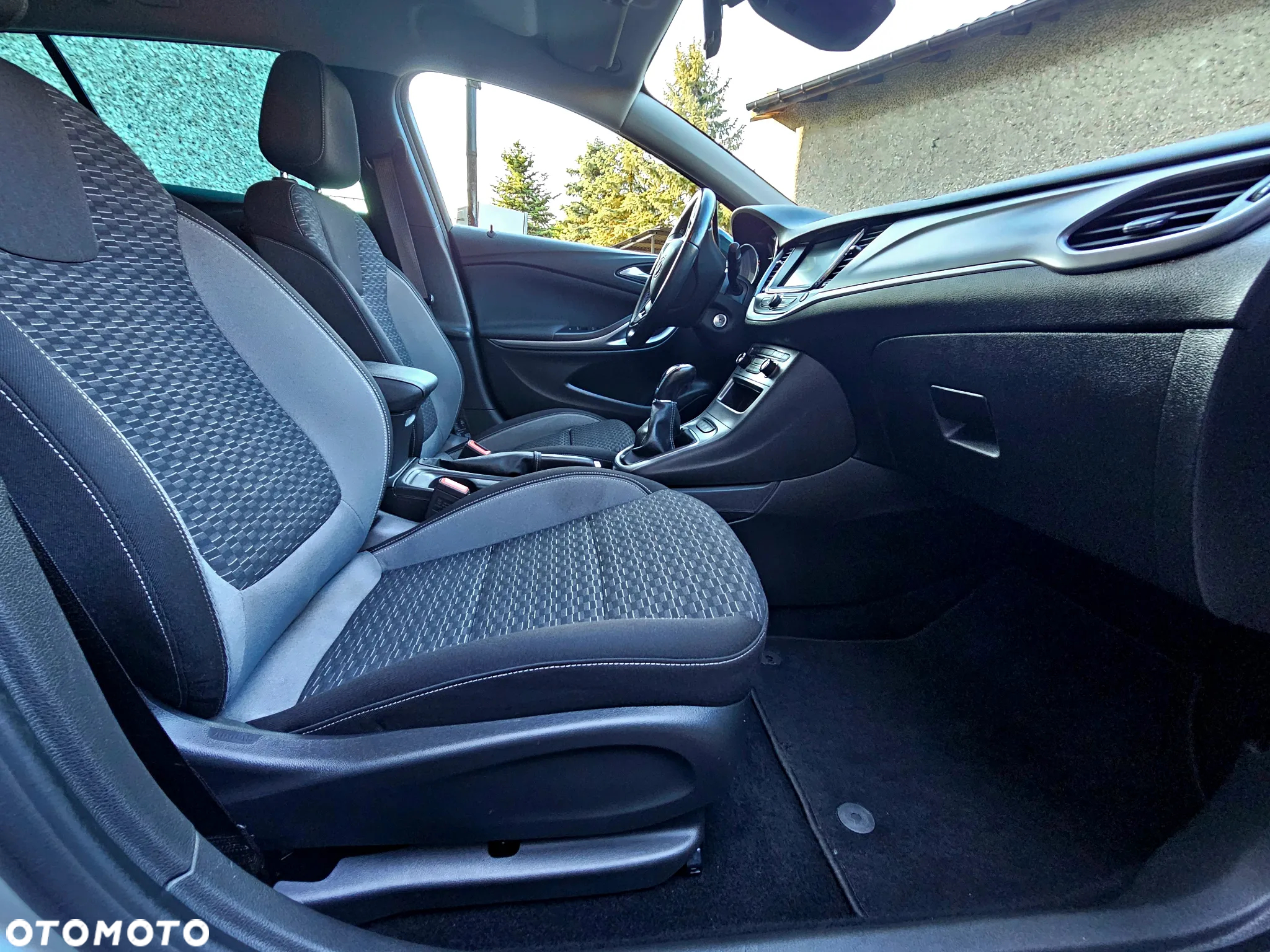 Opel Astra 1.5 D Start/Stop Business Edition - 21