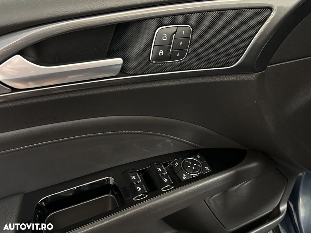 Ford Mondeo - 15