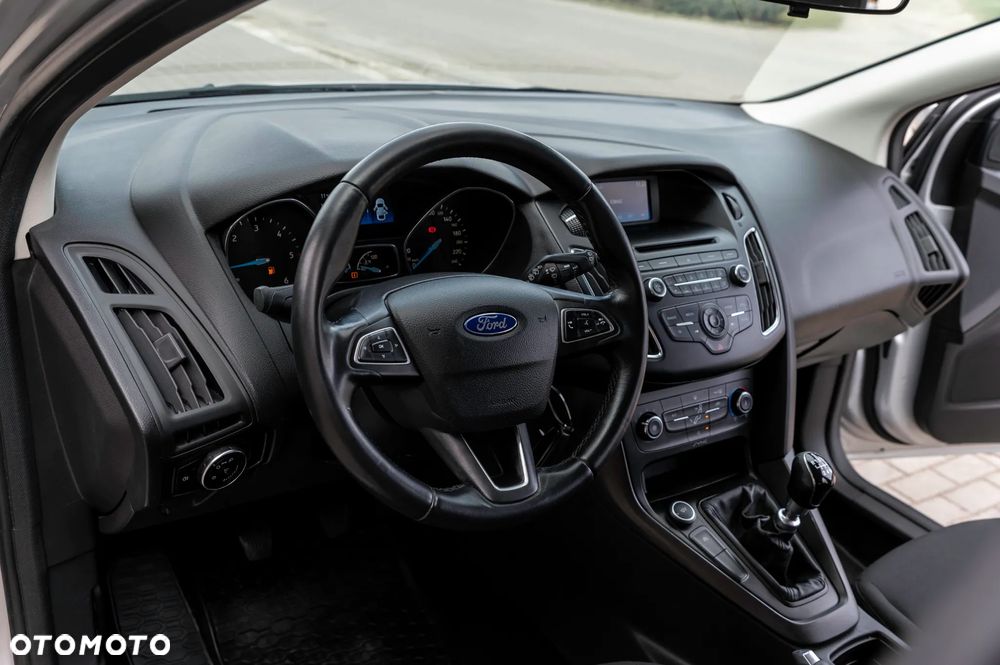 Ford Focus 1.5 TDCi Trend - 33