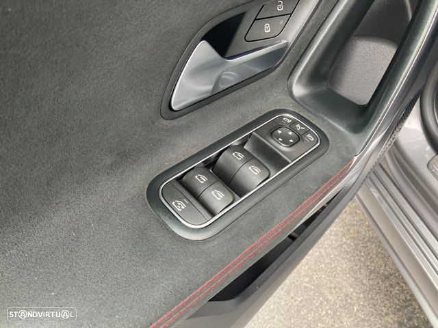 Mercedes-Benz A 180 d AMG Line Aut. - 35