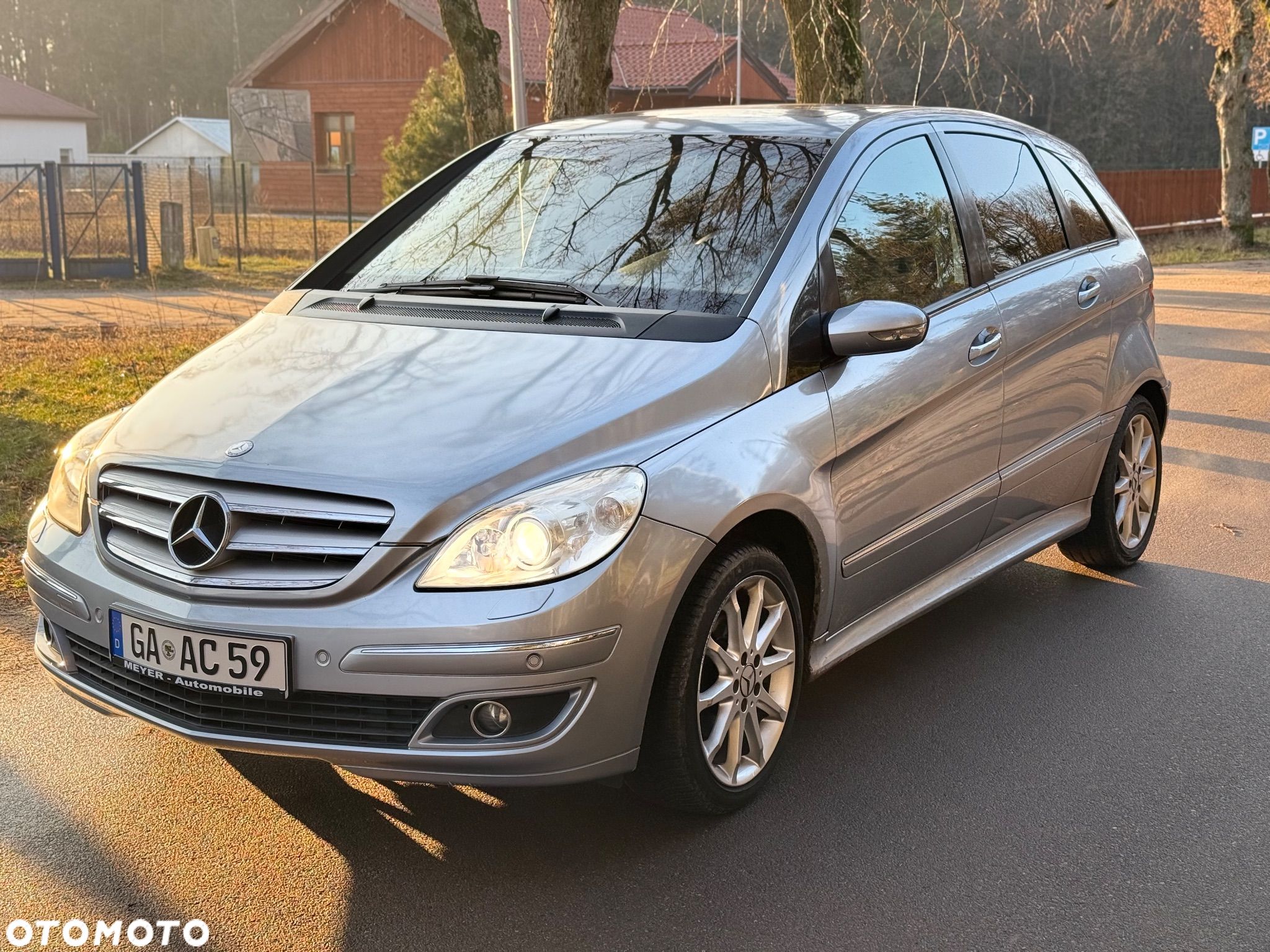 Mercedes-Benz Klasa B 170 Special Edition - 1