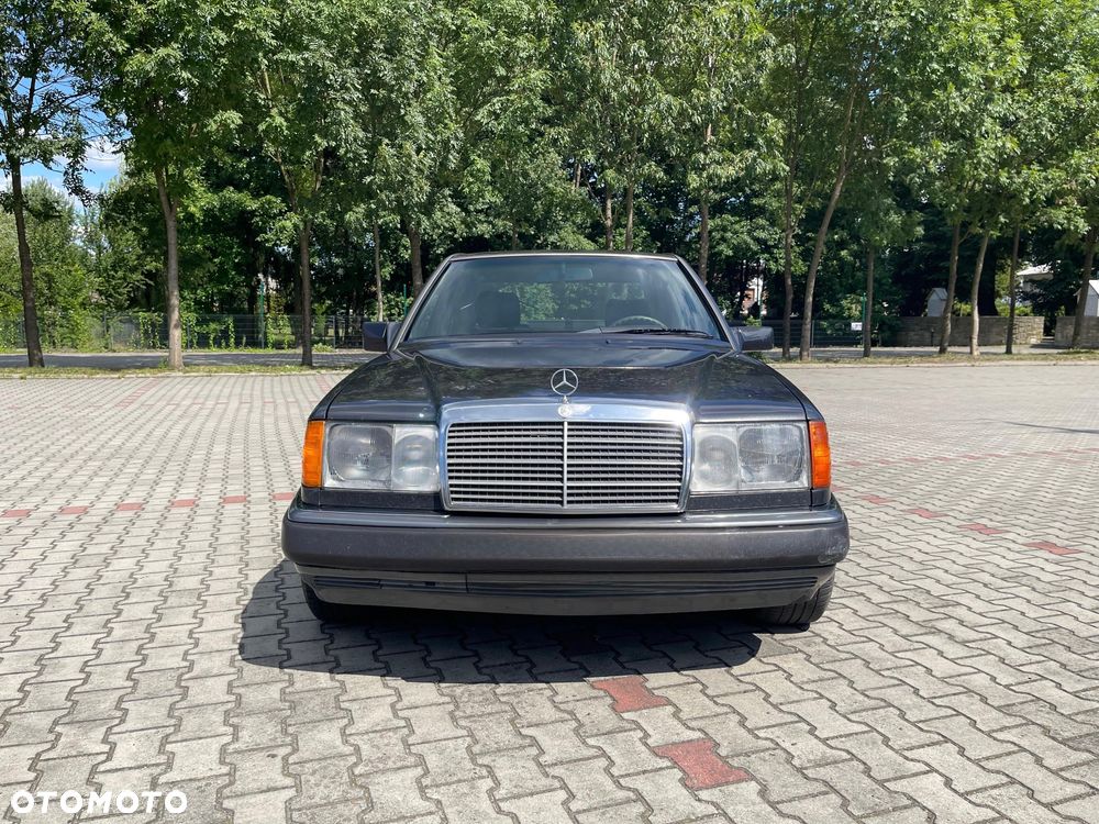 Mercedes-Benz W124 (1984-1993) - 4