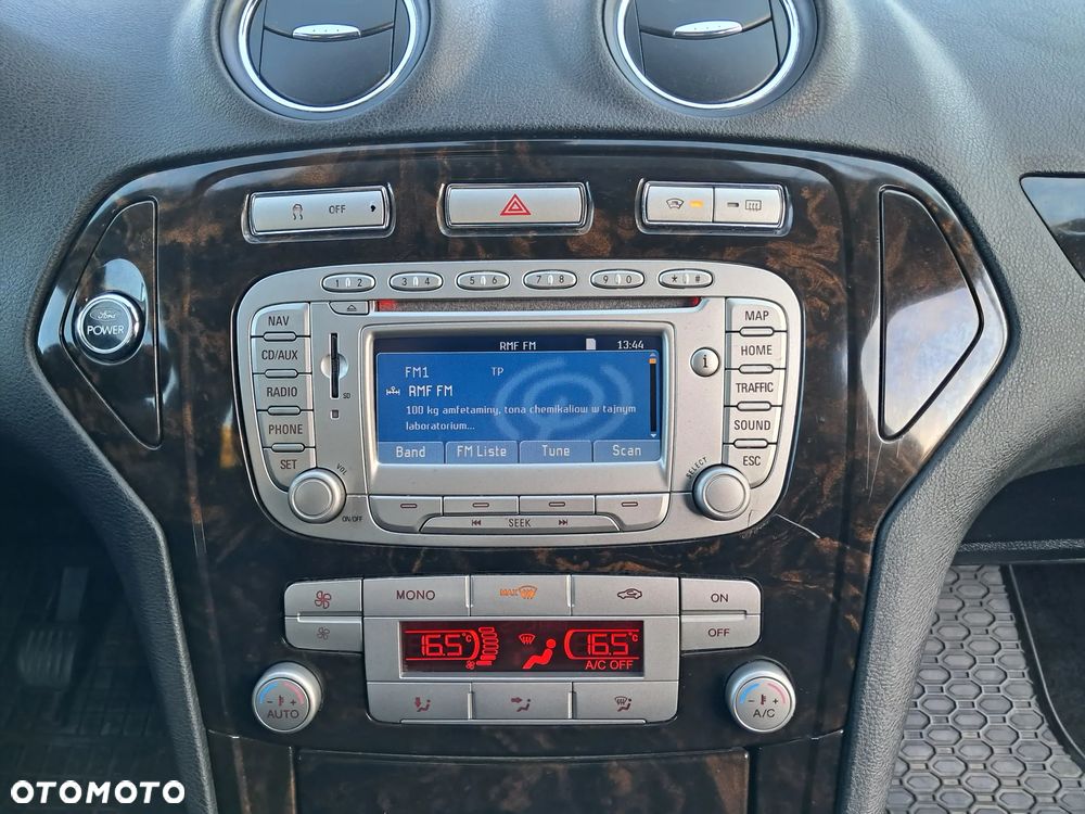 Ford Mondeo 2.0 Ghia - 15