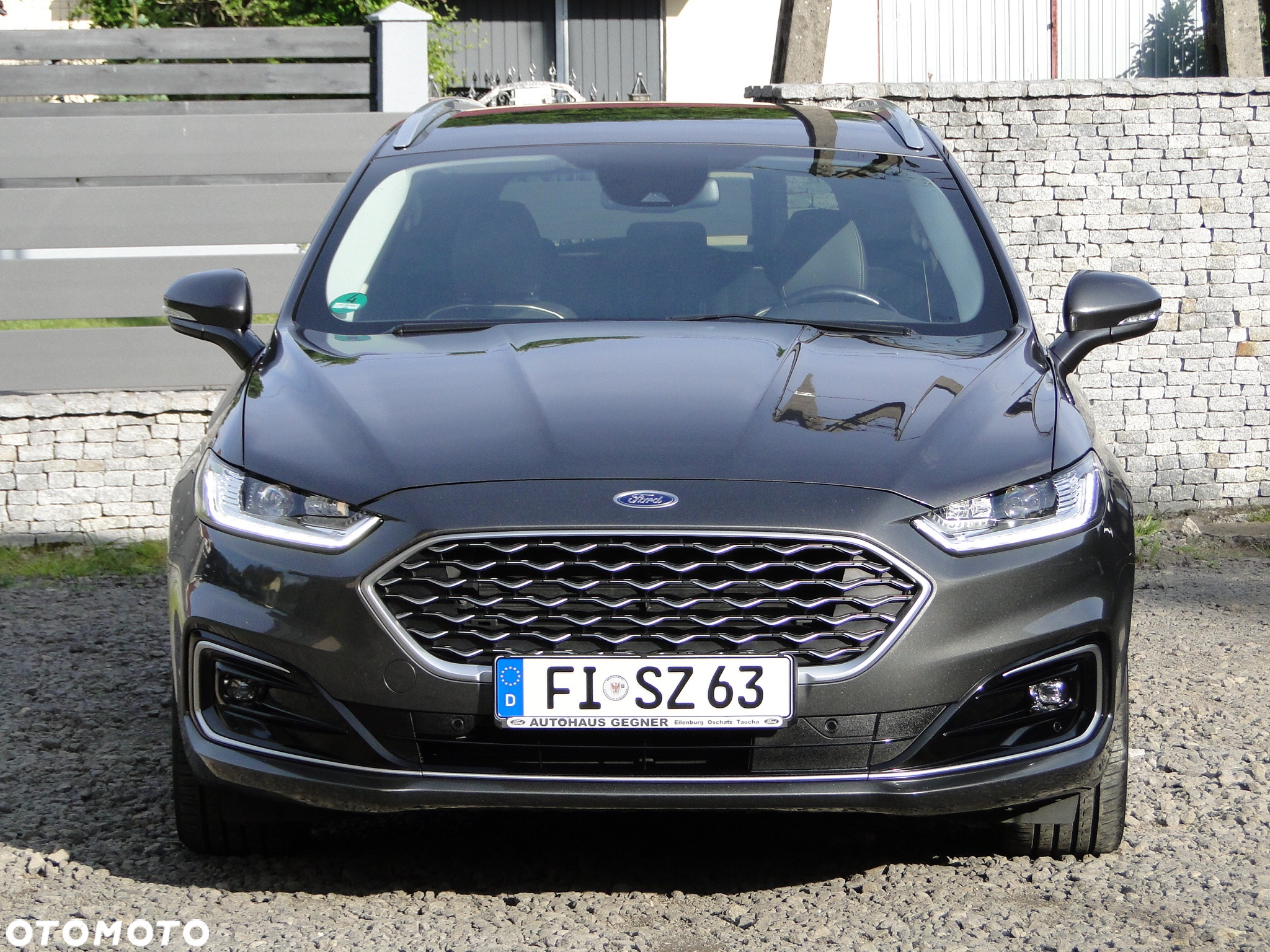 Ford Mondeo 2.0 Hybrid Vignale - 2