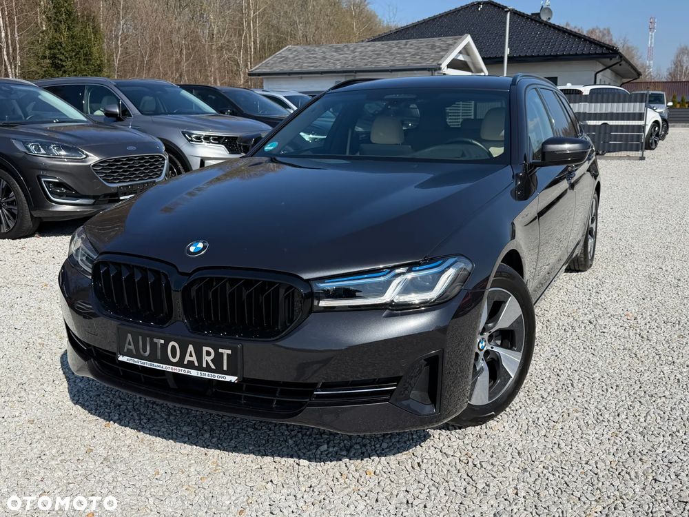 BMW Seria 5 520d Luxury Line - 4