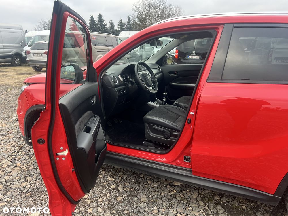 Suzuki Vitara ver-1-4-boosterjet-shvs-premium-4wd - 12