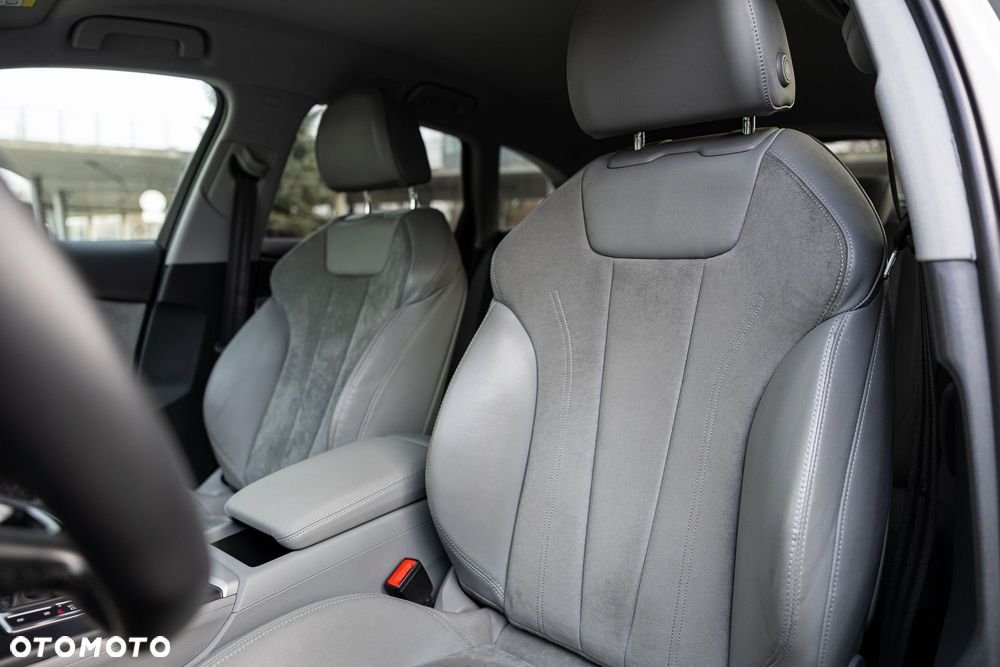 Audi A4 Avant 40 TDI S tronic S line - 16