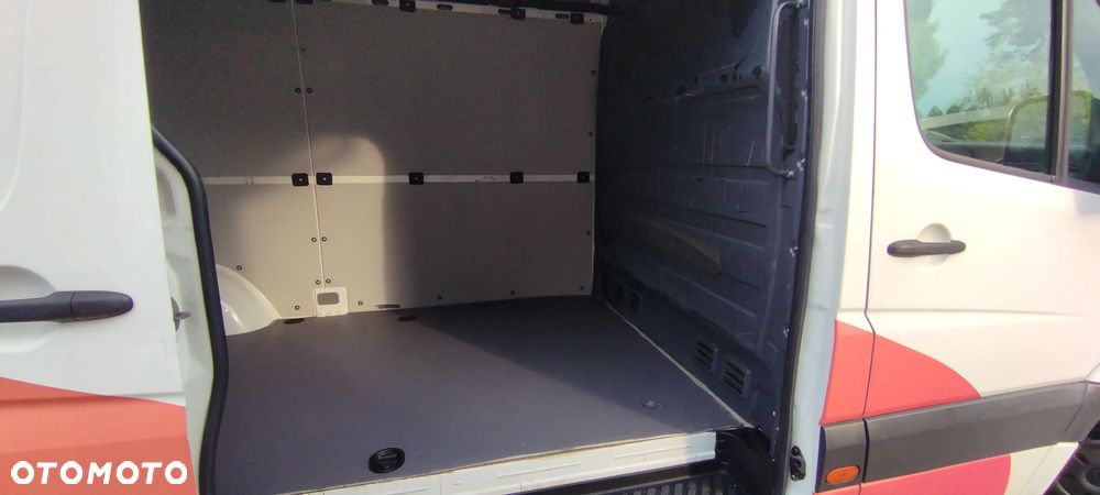 Volkswagen Crafter - 16