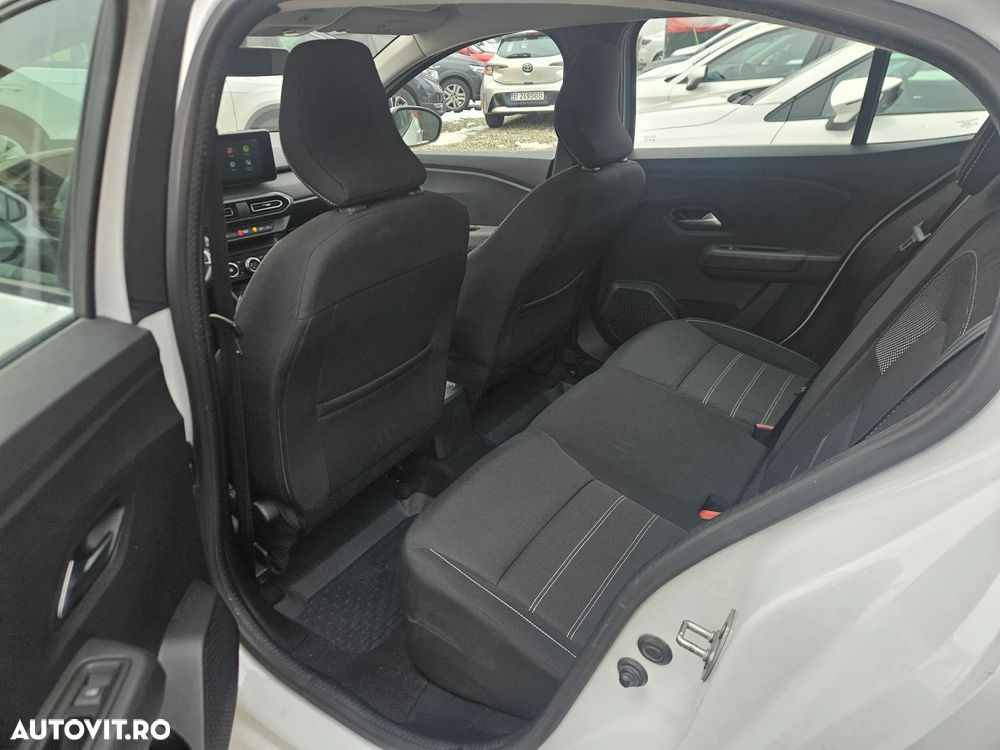 Dacia Logan TCe 90 MT6 Comfort - 27