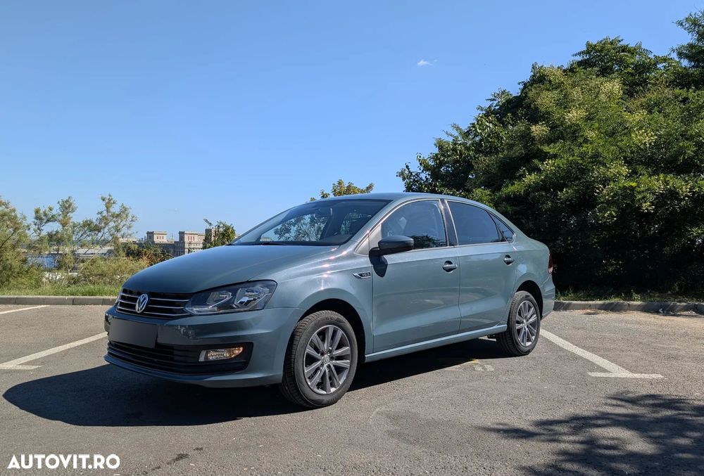 Volkswagen Polo - 1