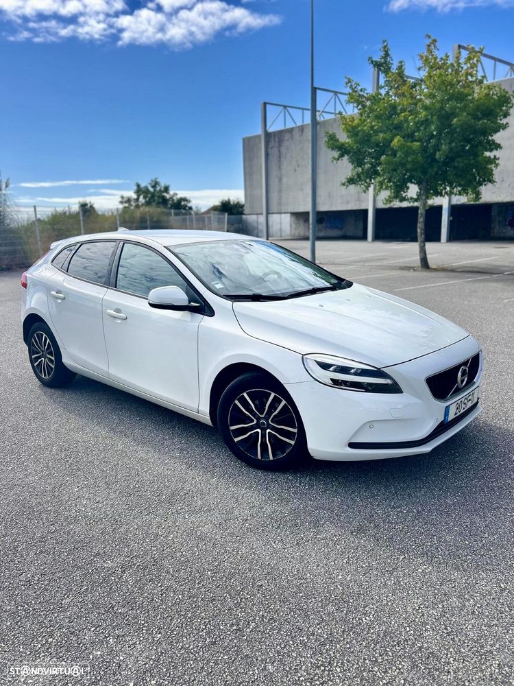 Volvo V40 2.0 D2 Momentum - 2