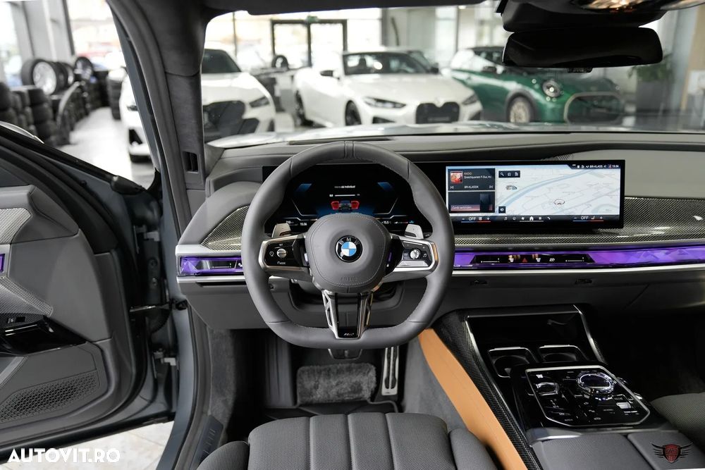 BMW Seria 7 740d xDrive MHEV - 14