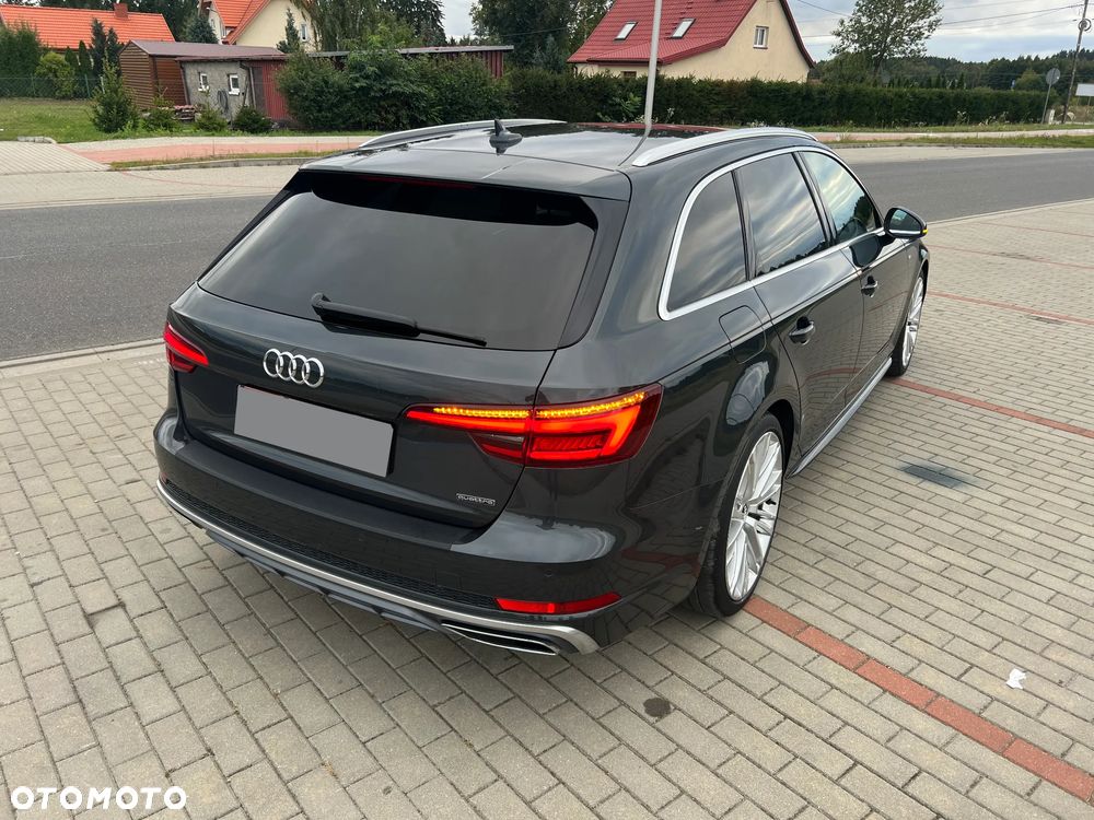 Audi A4 Avant - 31