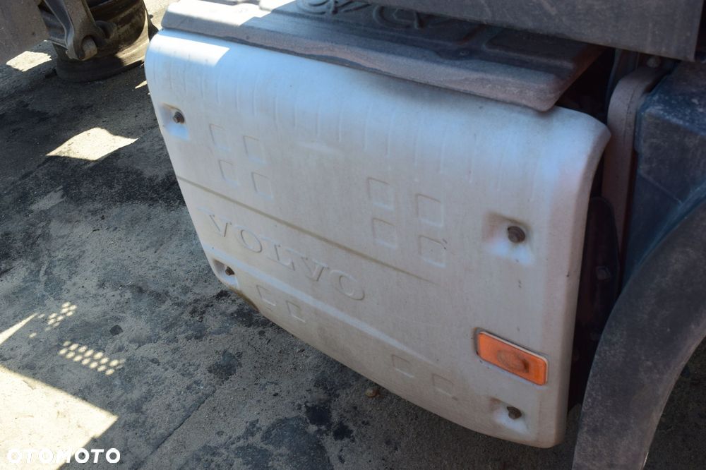WYDECH KATALIZATOR TŁUMNIK VOLVO FH4 EURO 6 460KM - 3